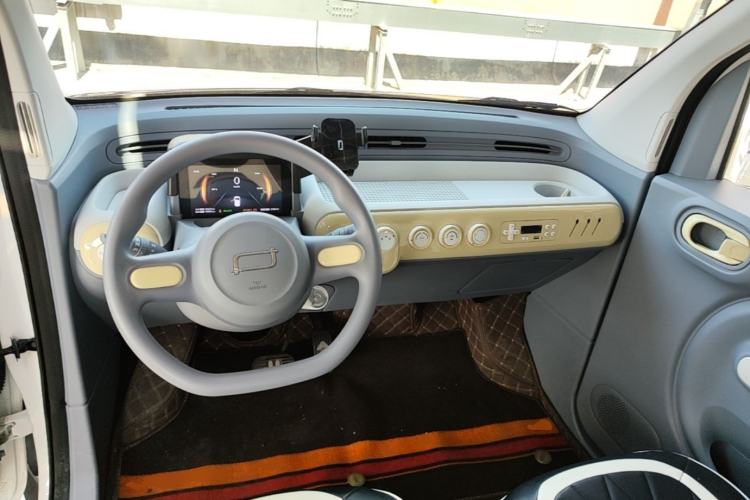 Used Bestune Pony 2025 222km Range Agile Horse Center Console
