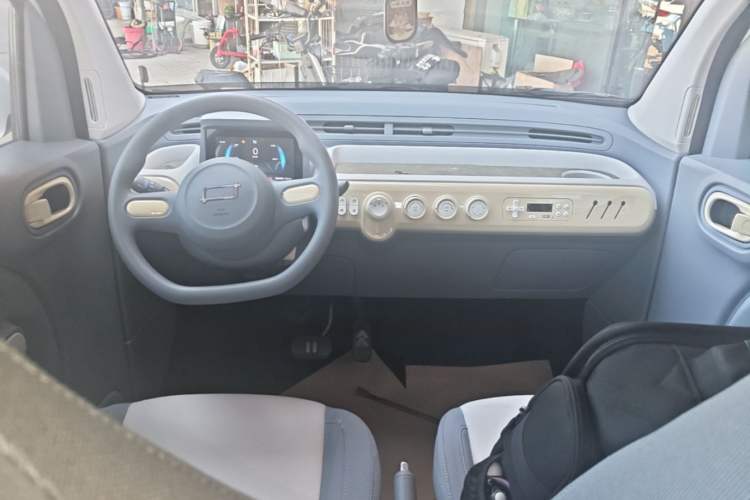 Used Bestune Pony 2025 222km Range Agile Horse Center Console