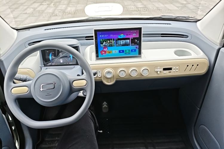 Used Bestune Pony 2025 222km Lightning Horse Center Console