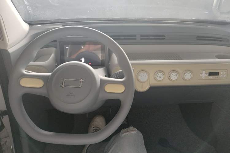 Used Bestune Pony 2025 222km Lightning Horse Center Console