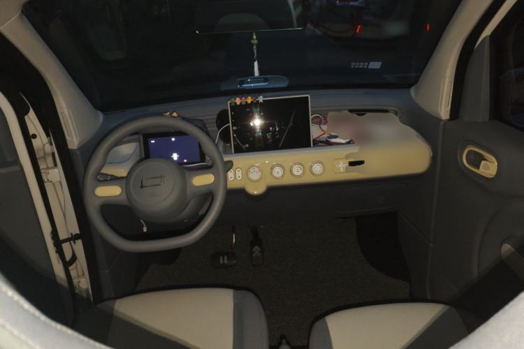 Used Bestune Pony 2025 222km Lightning Horse Center Console