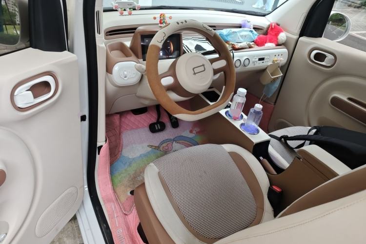 Used Bestune Pony 2025 222km Range Agile Horse Center Console