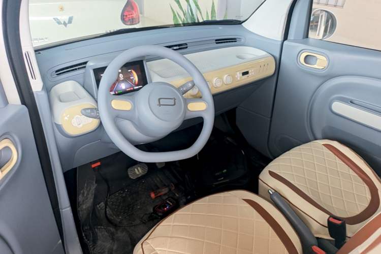 Used Bestune Pony 2025 222km Lightning Horse Center Console