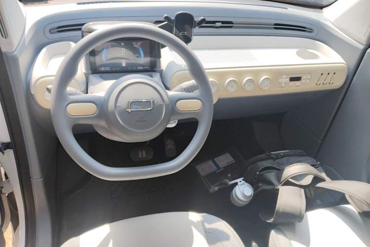 Used Bestune Pony 2025 222km Lightning Horse Center Console