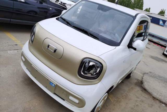 Used Bestune Pony 2025 222km Range Linglong Horse