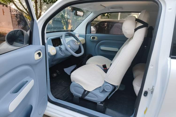 Used Bestune Pony 2025 222km Lightning Horse Driver Seat