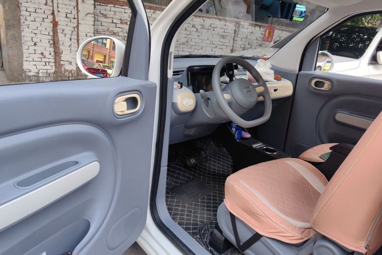 Used Bestune Pony 2025 222km Range Agile Horse Driver Seat