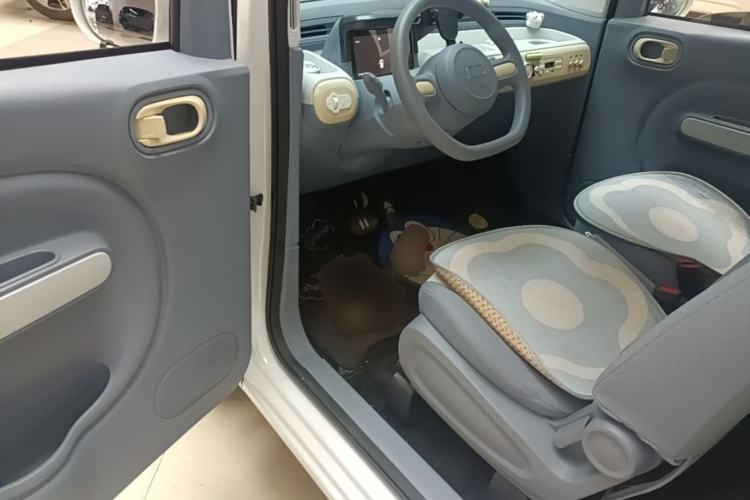 Used Bestune Pony 2025 222km Range Agile Horse Driver Seat