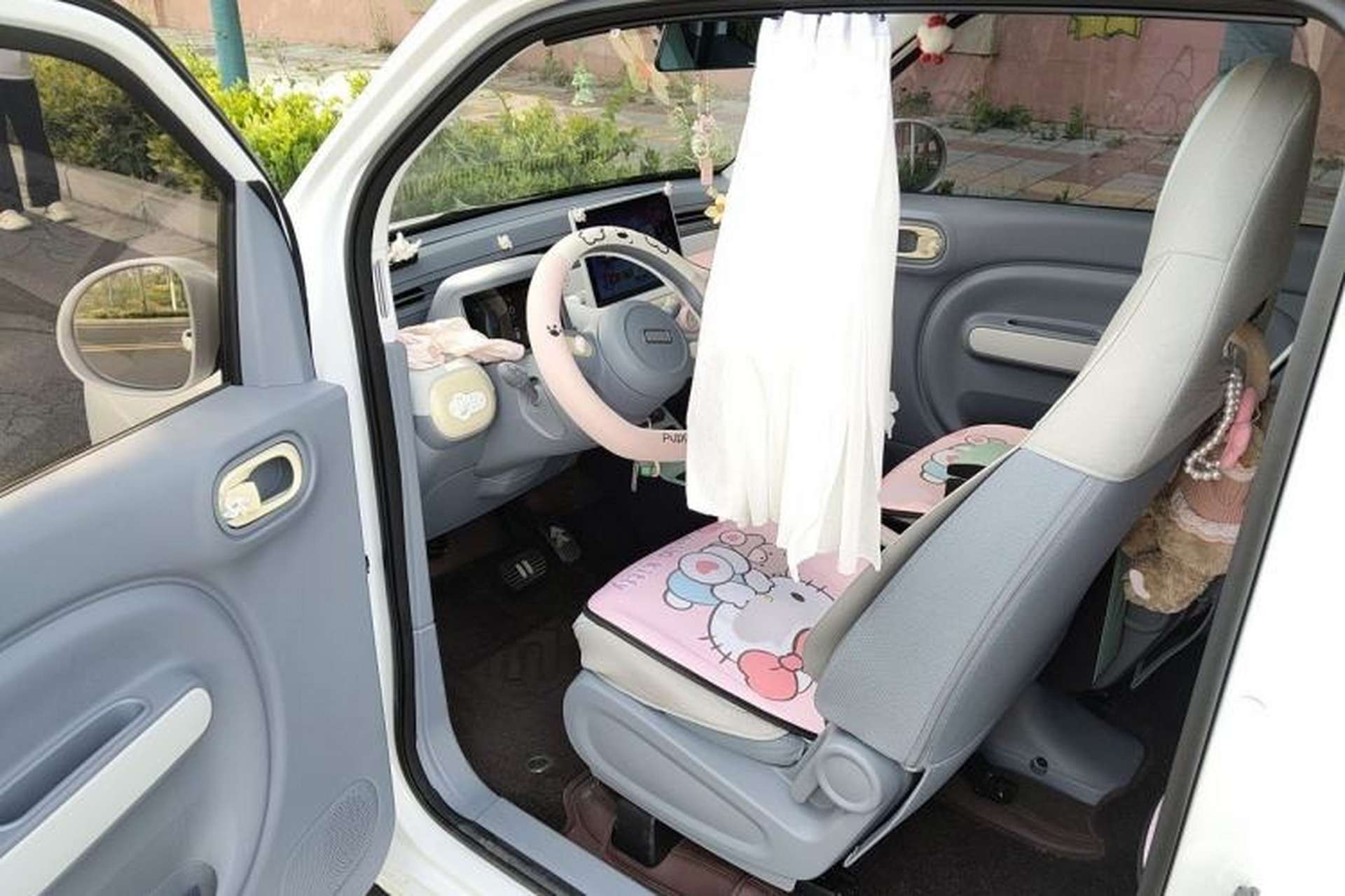 Used Bestune Pony 2025 222km Range Agile Horse Driver Seat