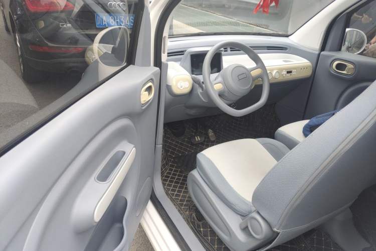Used Bestune Pony 2025 222km Range Agile Horse Driver Seat