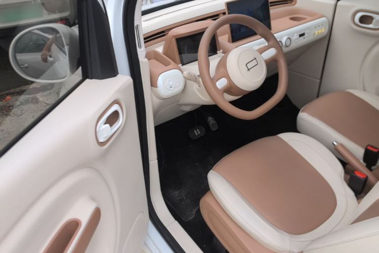 Used Bestune Pony 2025 222km Range Linglong Horse Driver Seat