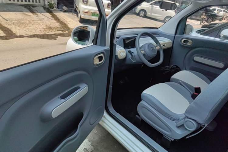 Used Bestune Pony 2025 222km Lightning Horse Driver Seat