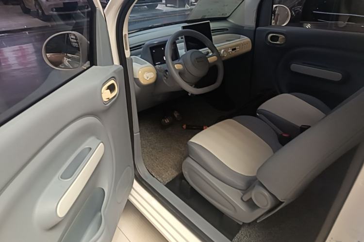Used Bestune Pony 2025 222km Lightning Horse Driver Seat