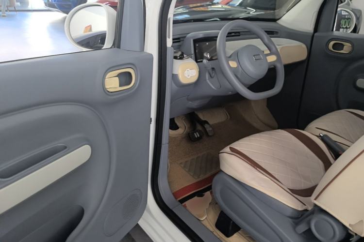 Used Bestune Pony 2025 222km Range Linglong Horse Driver Seat