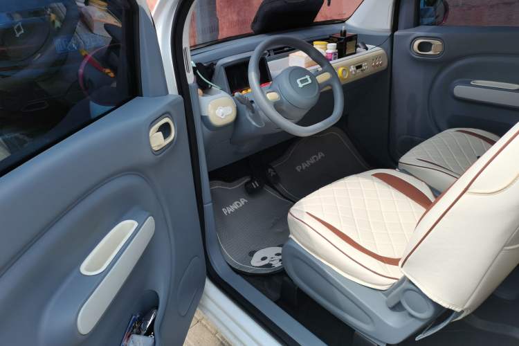 Used Bestune Pony 2025 222km Range Agile Horse Driver Seat