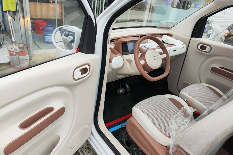 Used Bestune Pony 2025 222km Range Agile Horse Driver Seat