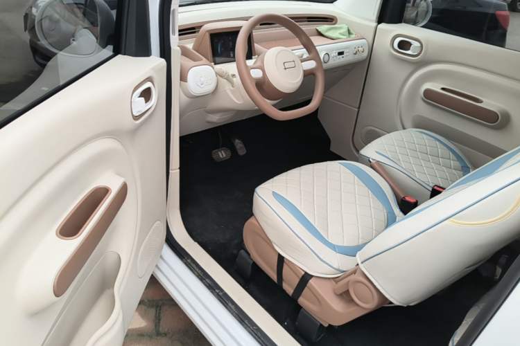 Used Bestune Pony 2025 222km Range Agile Horse Driver Seat