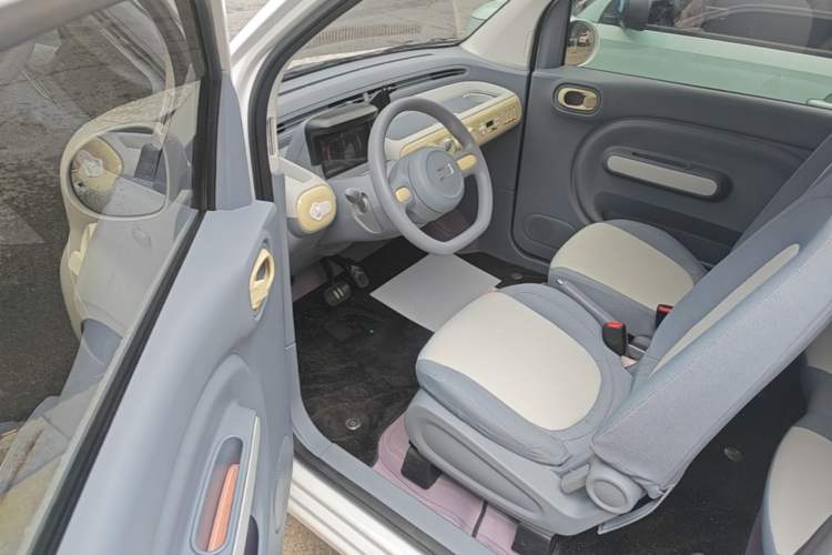 Used Bestune Pony 2025 222km Lightning Horse Driver Seat