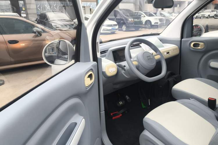 Used Bestune Pony 2025 222km Lightning Horse Driver Seat