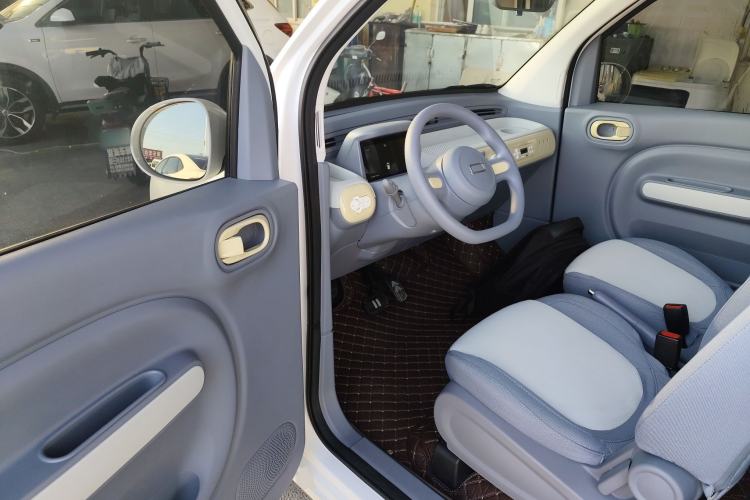 Used Bestune Pony 2025 222km Range Agile Horse Driver Seat