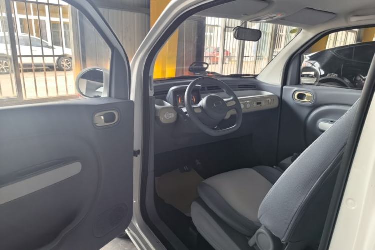 Used Bestune Pony 2025 222km Range Agile Horse Driver Seat