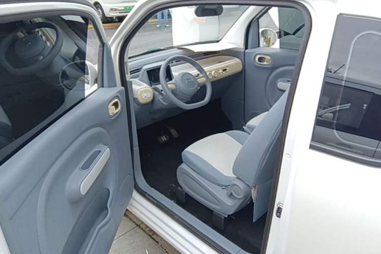 Used Bestune Pony 2025 222km Lightning Horse Driver Seat