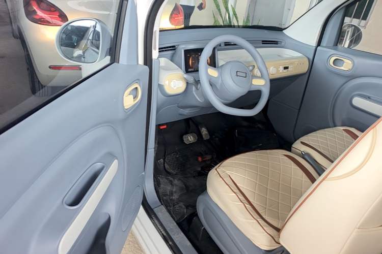 Used Bestune Pony 2025 222km Lightning Horse Driver Seat
