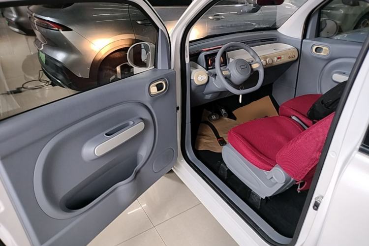 Used Bestune Pony 2025 222km Range Elegant Horse Driver Seat