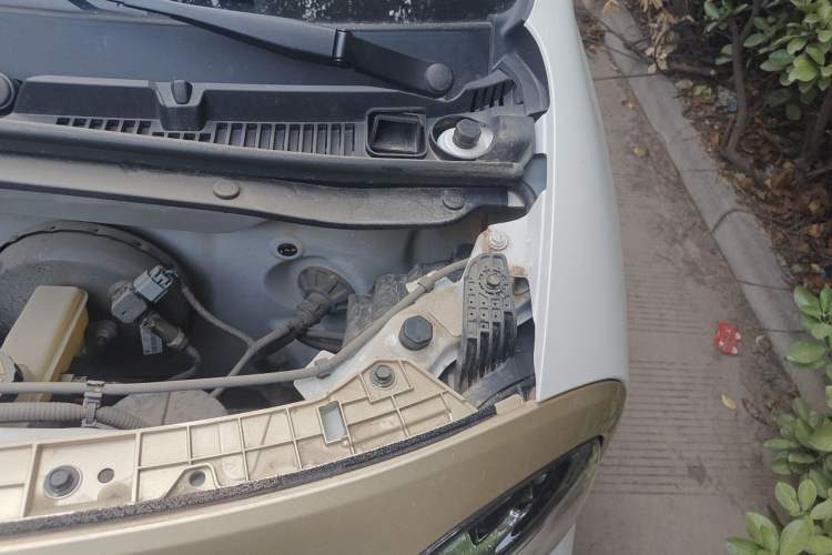 Used Bestune Pony 2025 222km Range Linglong Horse Engine Bay Left