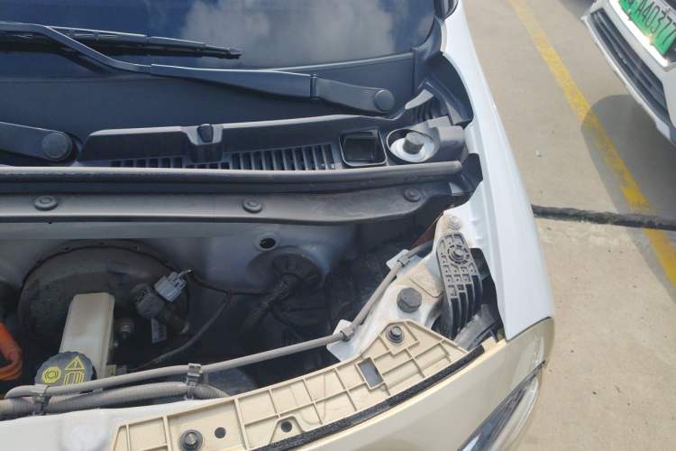 Used Bestune Pony 2025 222km Lightning Horse Engine Bay Left