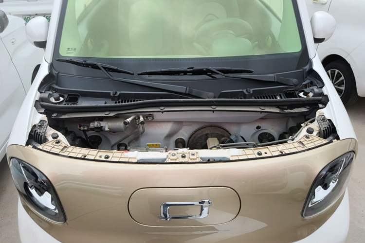 Used Bestune Pony 2025 222km Range Agile Horse Engine Bay
