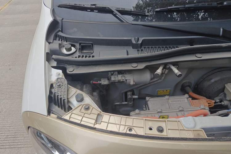 Used Bestune Pony 2025 222km Range Linglong Horse Engine Bay Right