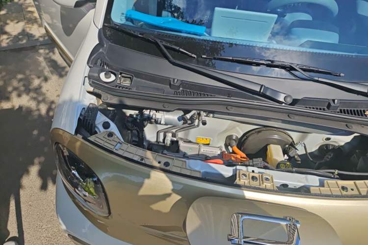 Used Bestune Pony 2025 222km Lightning Horse Engine Bay Right