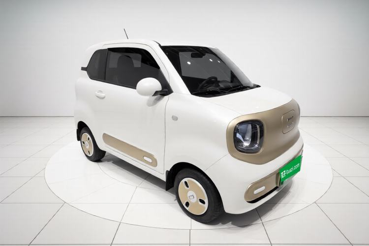 Used Bestune Pony 2025 222km Lightning Horse Front Right 45 Deg