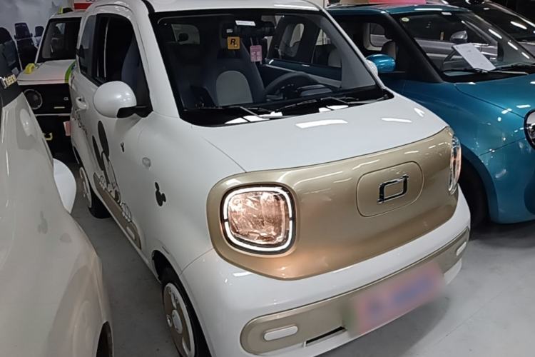 Used Bestune Pony 2025 222km Range Agile Horse Front Right 45 Deg