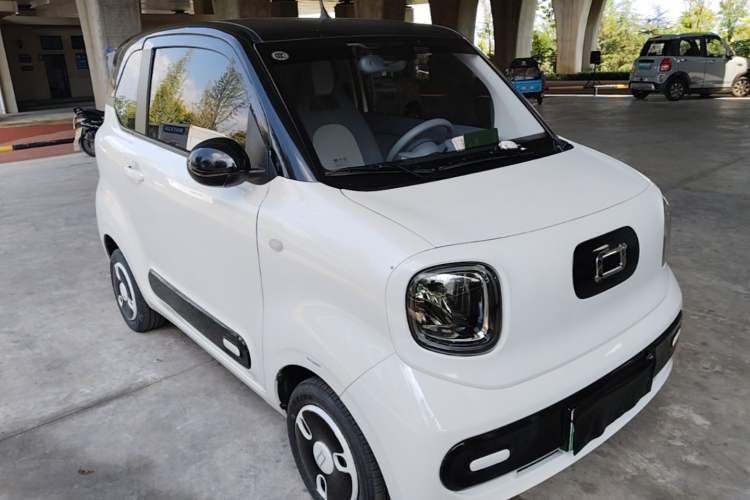 Used Bestune Pony 2025 222km Range Agile Horse Front Right 45 Deg