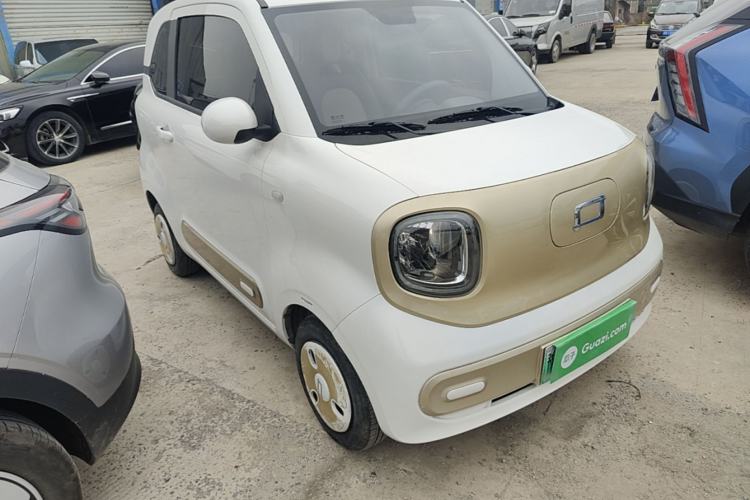 Used Bestune Pony 2025 222km Range Linglong Horse Front Right 45 Deg