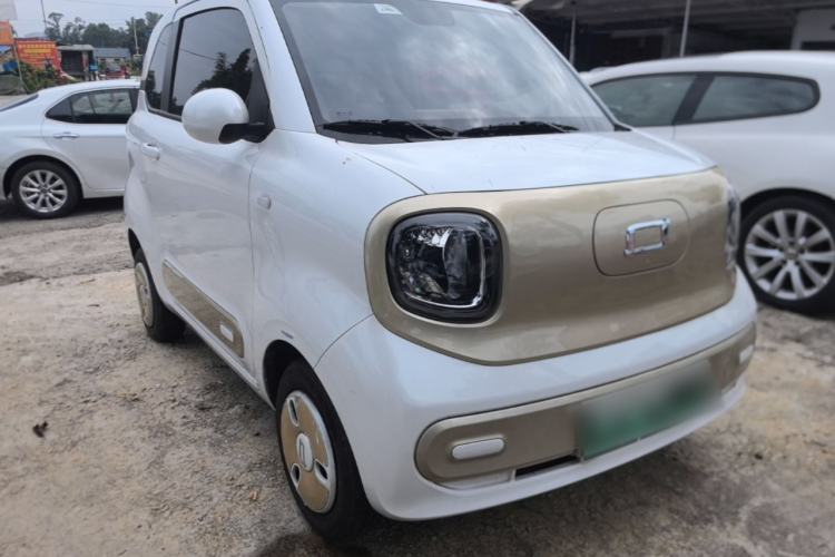 Used Bestune Pony 2025 222km Range Linglong Horse Front Right 45 Deg
