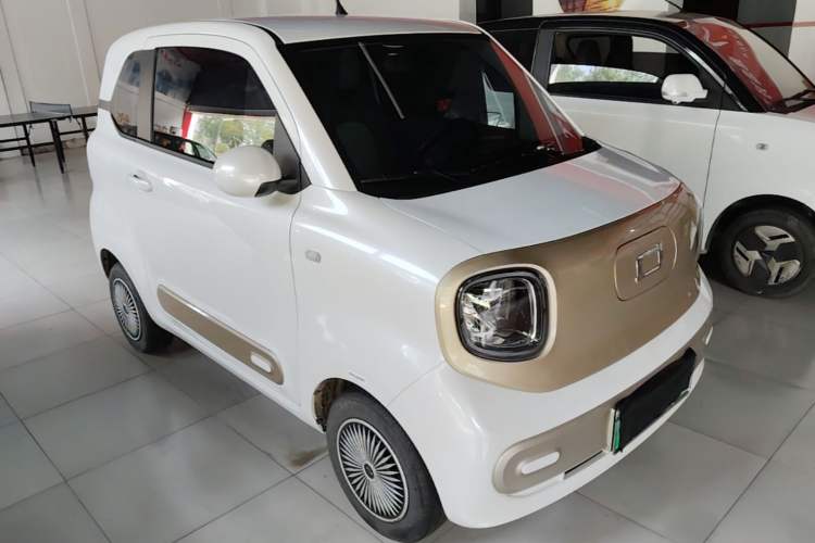 Used Bestune Pony 2025 222km Range Agile Horse Front Right 45 Deg