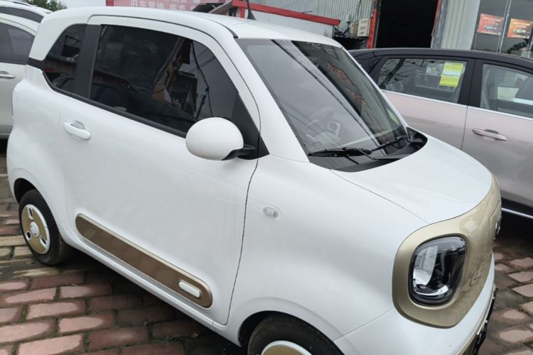Used Bestune Pony 2025 222km Range Agile Horse Front Right 45 Deg