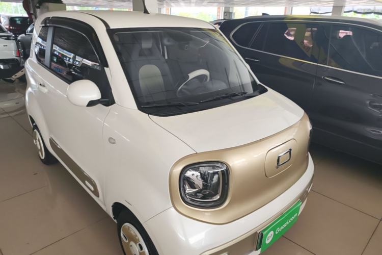 Used Bestune Pony 2025 222km Lightning Horse Front Right 45 Deg