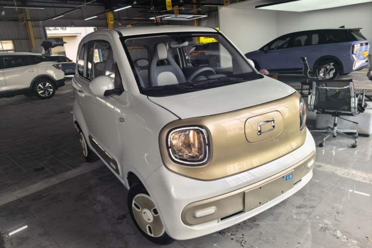 Used Bestune Pony 2025 222km Range Agile Horse Front Right 45 Deg