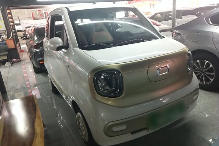 Used Bestune Pony 2025 222km Lightning Horse Front Right 45 Deg