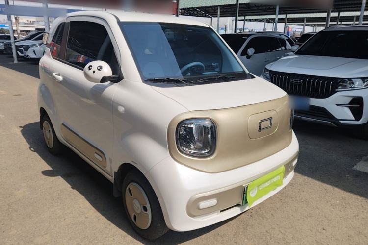Used Bestune Pony 2025 222km Lightning Horse Front Right 45 Deg