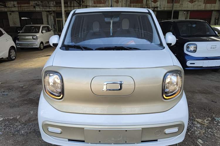 Used Bestune Pony 2025 222km Lightning Horse Front