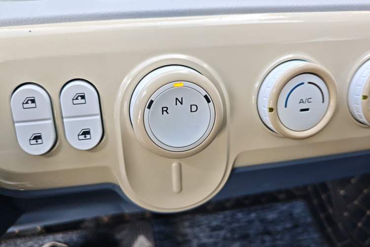 Used Bestune Pony 2025 222km Clever Horse Gear Lever