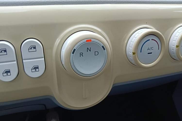 Used Bestune Pony 2025 222km Lightning Horse Gear Lever