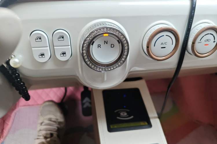 Used Bestune Pony 2025 222km Range Agile Horse Gear Lever
