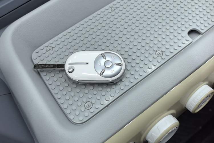 Used Bestune Pony 2025 222km Lightning Horse Interior 1