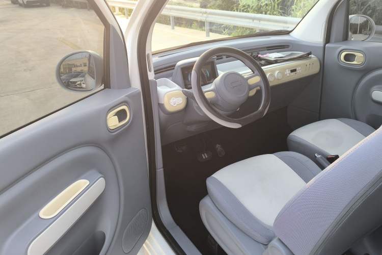 Used Bestune Pony 2025 222km Range Agile Horse Interior 1
